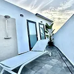 Deluxe Townhouse By Sunkeyrents Appartamento