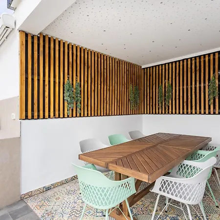 Deluxe Townhouse By Sunkeyrents شقة