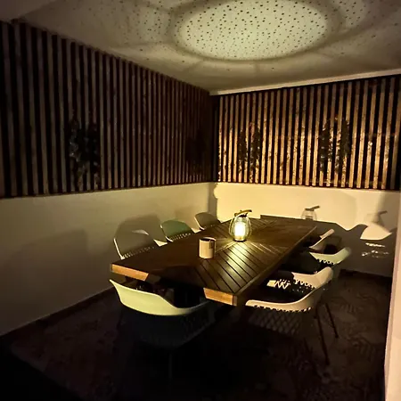 شقة Deluxe Townhouse By Sunkeyrents Alcalá la Real