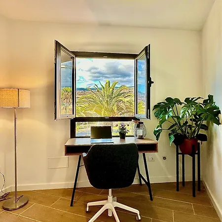 Deluxe Townhouse By Sunkeyrents شقة Alcalá la Real