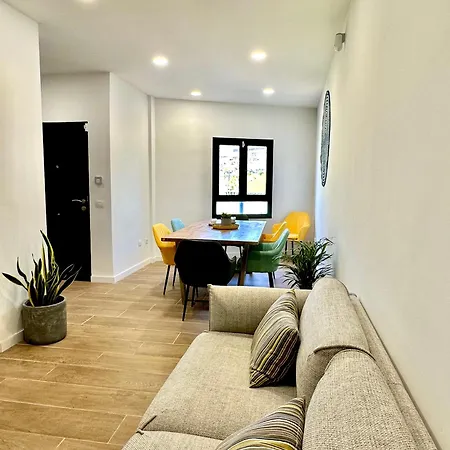 شقة Deluxe Townhouse By Sunkeyrents Alcalá la Real