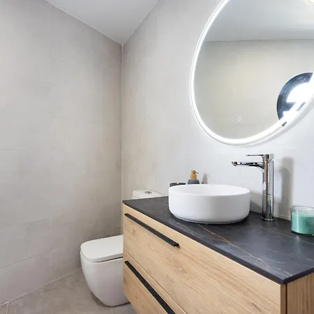 شقة Deluxe Townhouse By Sunkeyrents Alcalá la Real