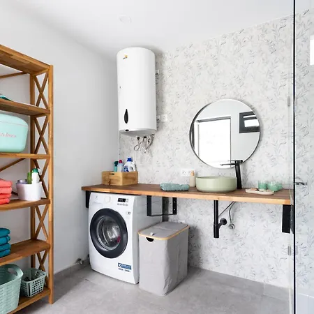 Deluxe Townhouse By Sunkeyrents *