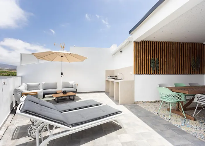 Deluxe Townhouse By Sunkeyrents 아파트 *