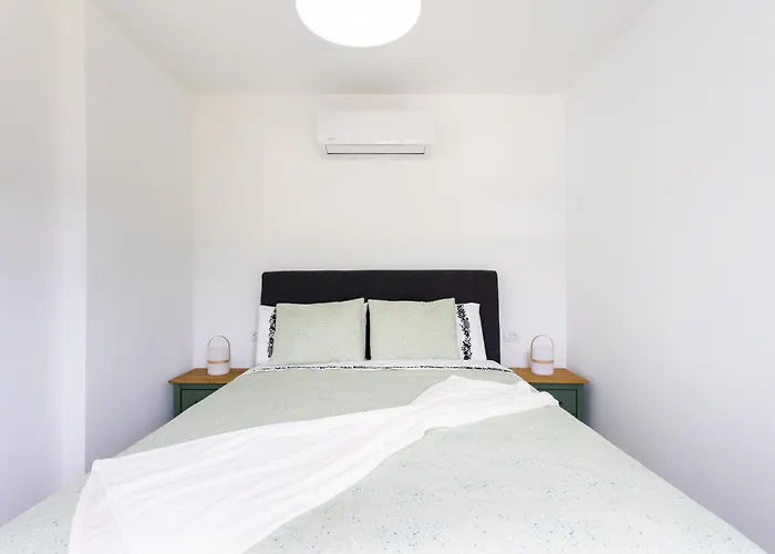 Deluxe Townhouse By Sunkeyrents Alcalá