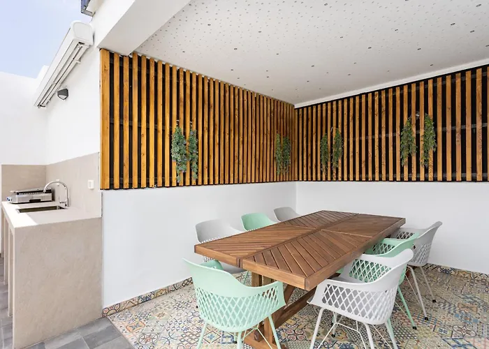 Deluxe Townhouse By Sunkeyrents 아파트